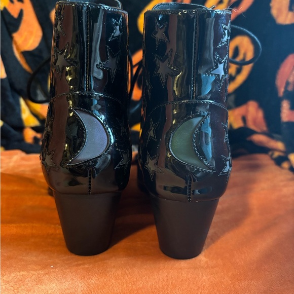 Y.R.U Aura Reflective Boots - Picture 4 of 5